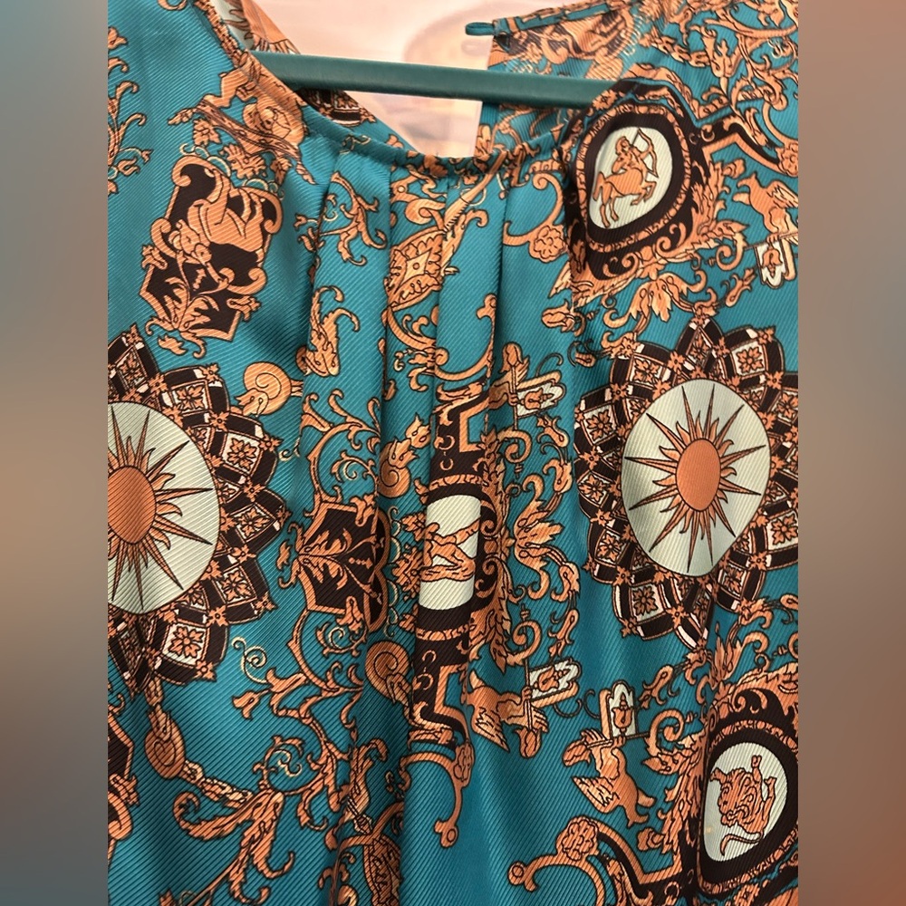 Talbots NWOT Silk File Top Zodiac Print sz 20 sleeveless turquoise, gold, white - Picture 7 of 15